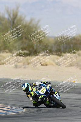 media/Dec-07-2025-CVMA (Sun) [[3e7d2de5dc]]/Race 8-Middleweight Shootout/